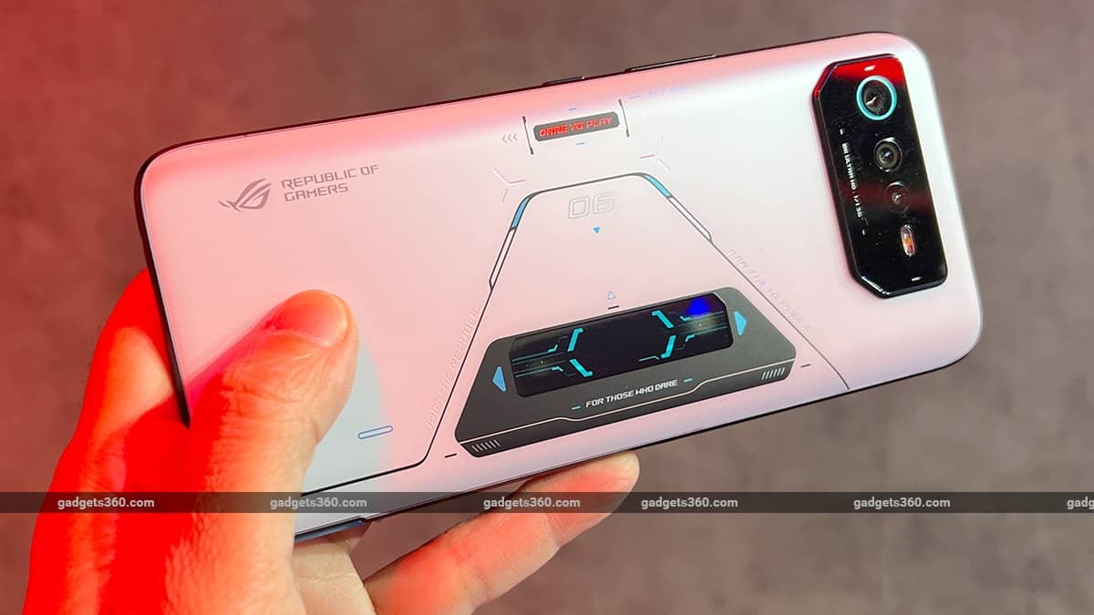 Asus ROG Phone 6 Pro First Impressions: Going Above and Beyond