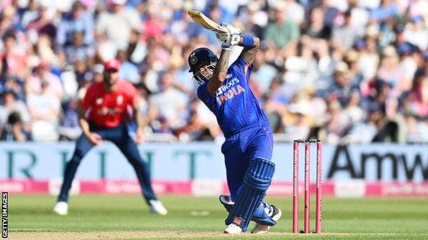 Inggris v India: Tuan rumah memenangkan T20 ketiga meskipun ratusan Suryakumar Yadav