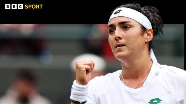 Wimbledon: Tentang keluarga Jabeur yang tidak bisa berada di final, impian masa kecil & menyaksikan kemenangan Roger Federer