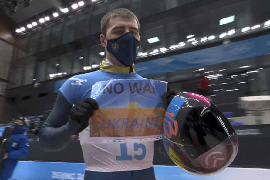 'Mereka bermain, kami menderita': Olympian yang memimpin protes Beijing menyerukan larangan total Rusia |  Olahraga