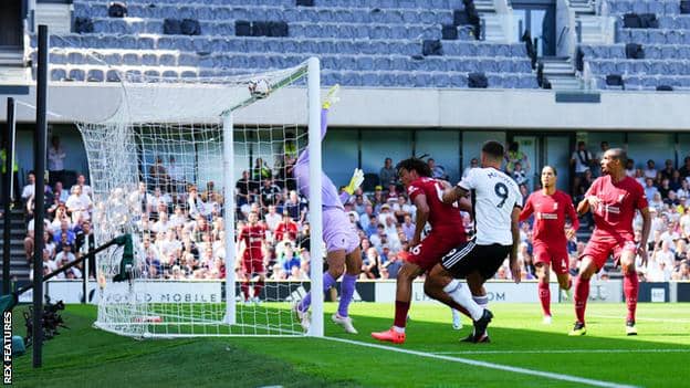 Fulham 2-2 Liverpool: Aleksandar Mitrovic mencetak dua gol untuk mengejutkan The Reds