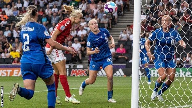 Euro 2022: Pernille Harder mencetak gol saat Denmark mengalahkan Finlandia untuk menjaga harapan kemajuan tetap hidup
